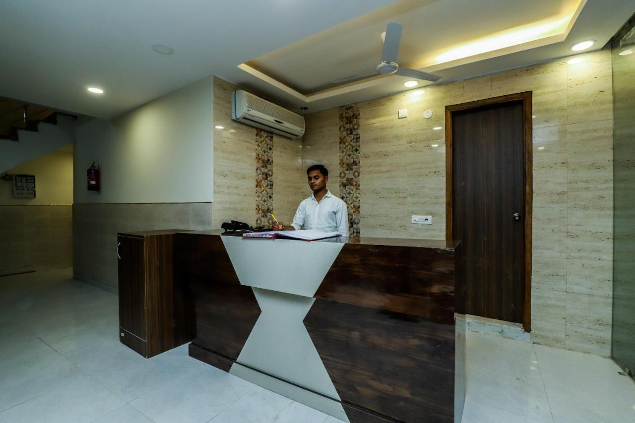 Hotel Moreton Igi Airport Új-Delhi Kültér fotó